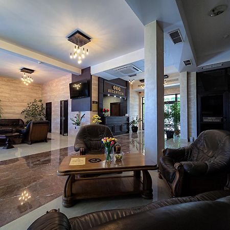 Комплекс Бабенец Hotel Gorna Oryakhovitsa Exterior foto