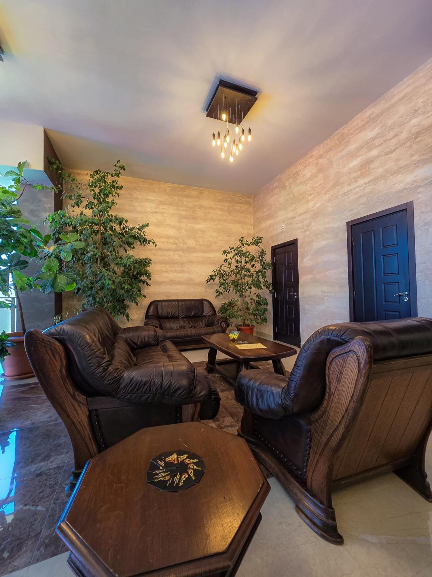 Комплекс Бабенец Hotel Gorna Oryakhovitsa Exterior foto